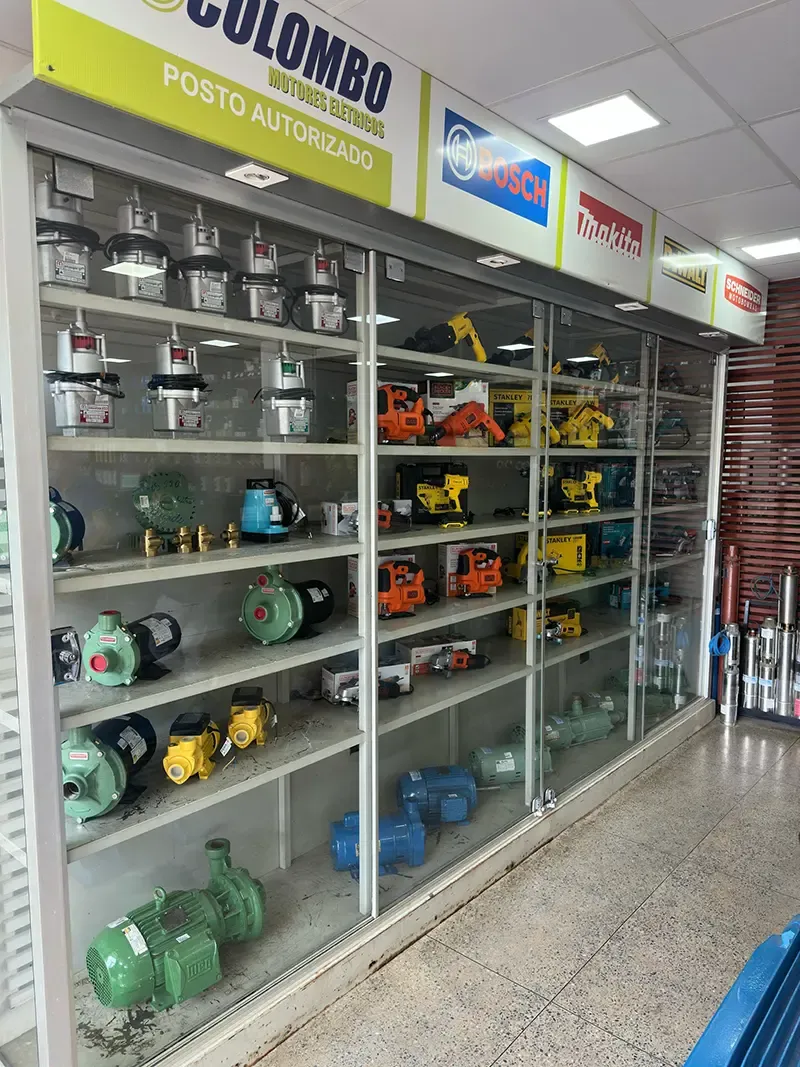 Fachada da Colombo Motores Elétricos, posto autorizado em Taguatinga